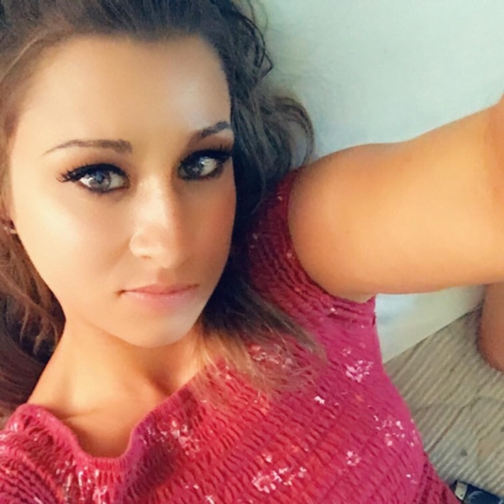 Meet your Posher, Briana